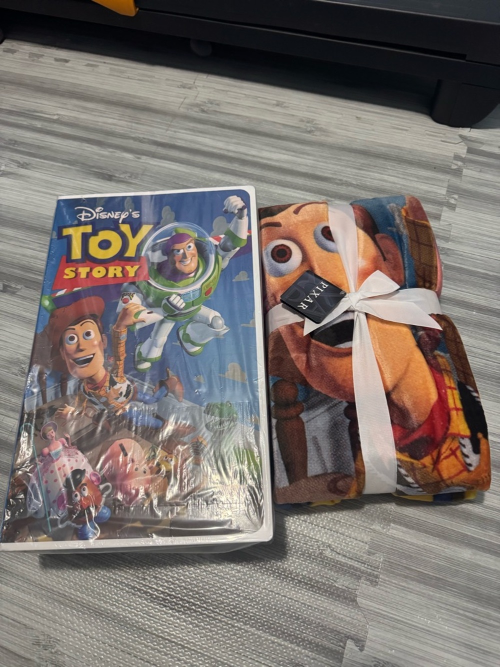 Disney Toy Story Classic VHS Boxed Silk Touch Throw, 50" x 70" - Picture 2 of 6